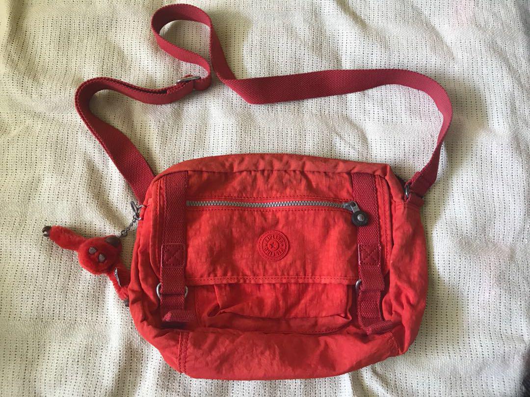 Red kipling deals purse