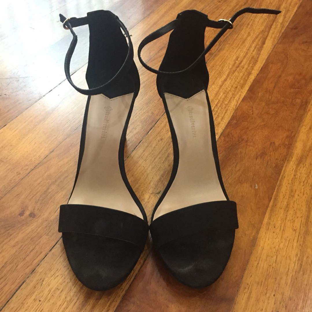 stradivarius high heels
