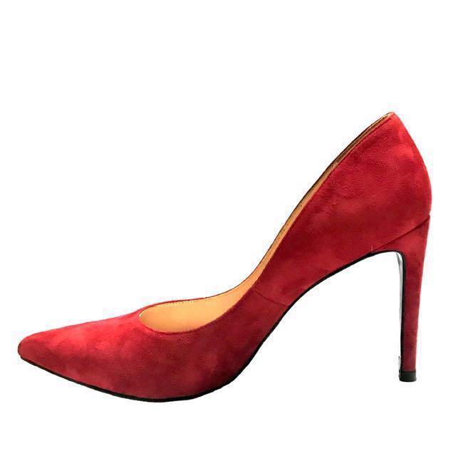 Stuart weitzman legend suede pump top