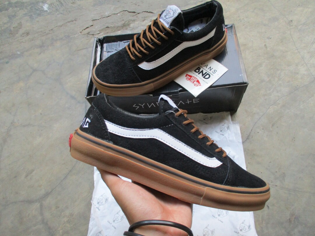 vans golf wang black gum