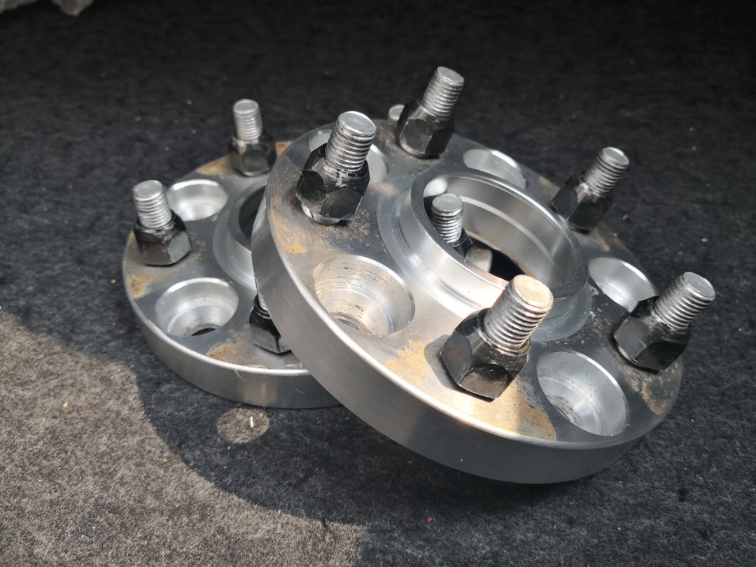 20mm Wheel Spacer for Honda Civic FD2 *Reduced Price!*, Car Accessories