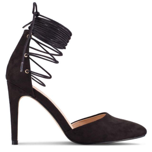 black tie up pumps