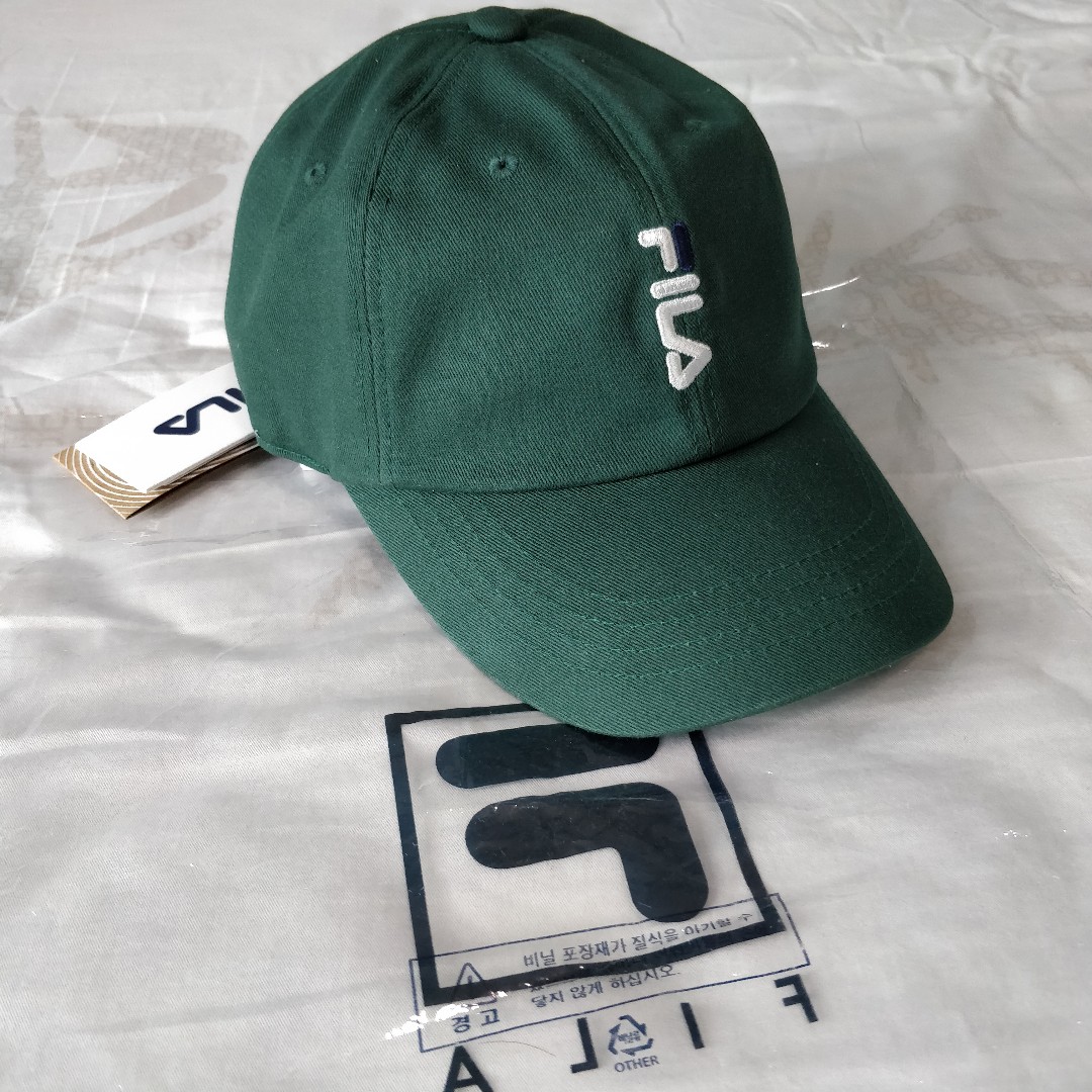 lacoste mens beanie