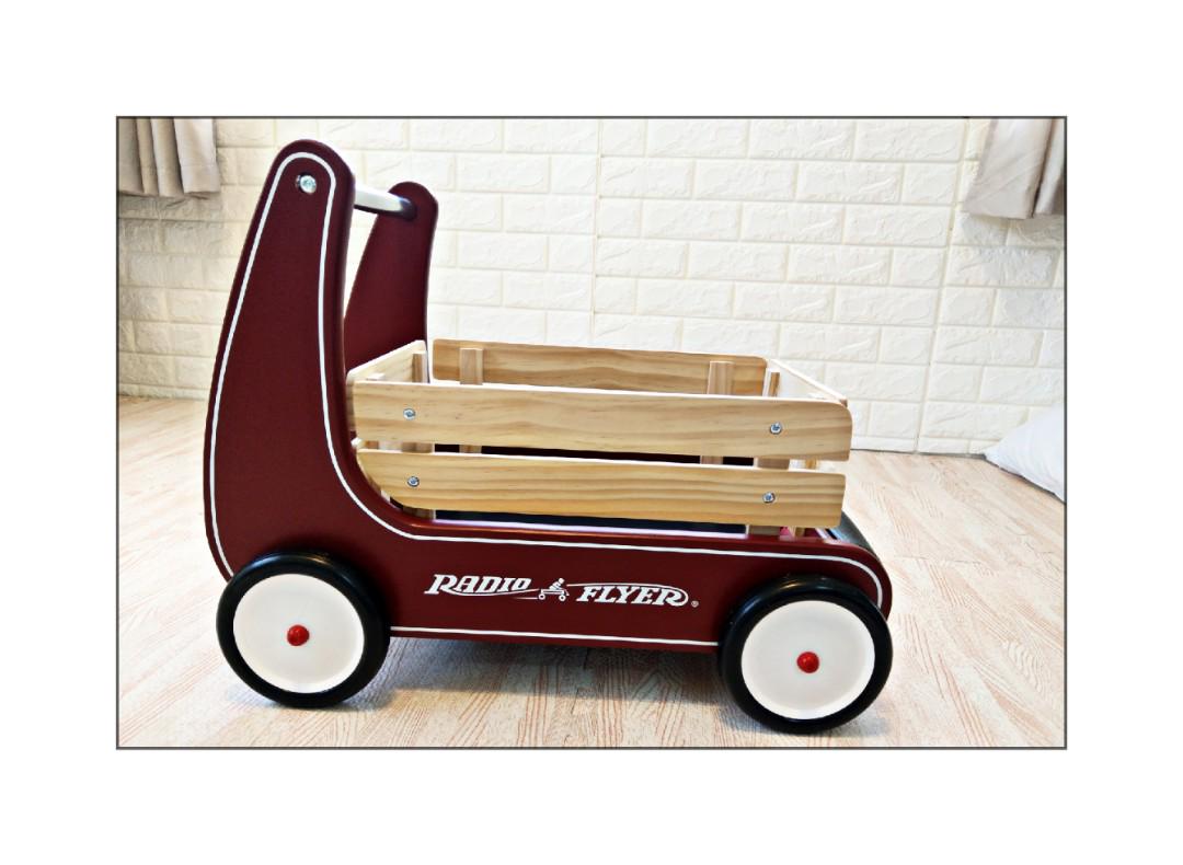radio flyer baby walker