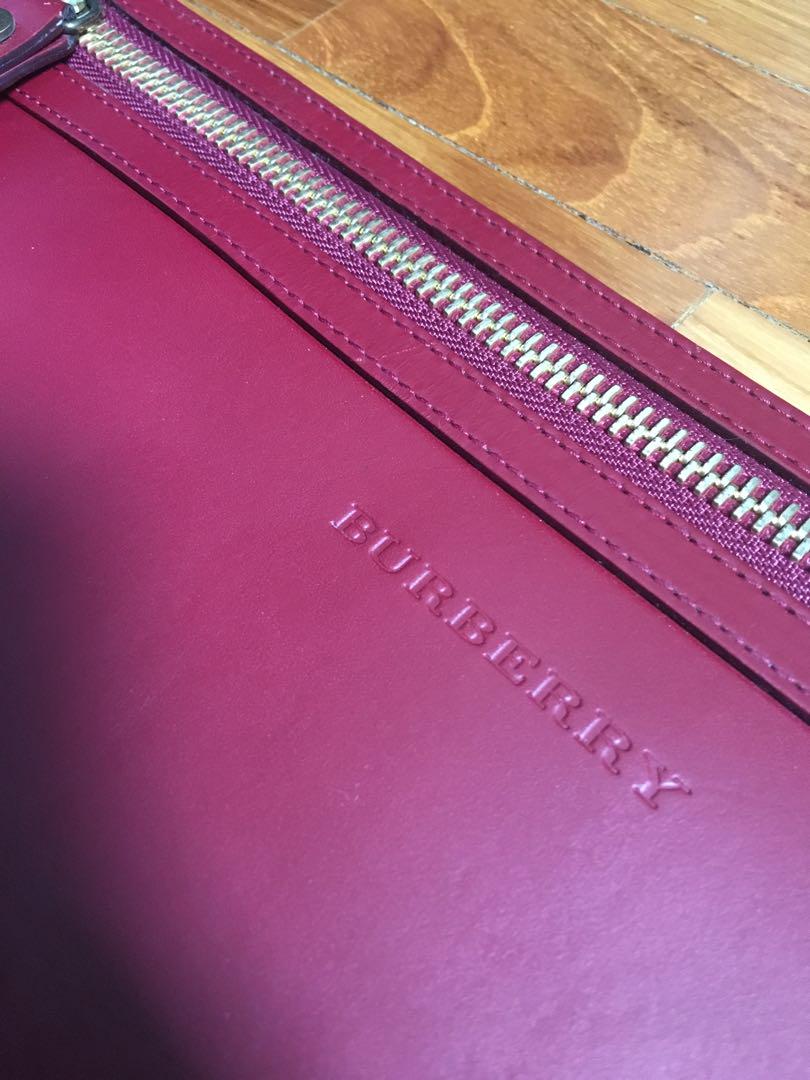 burberry document holder