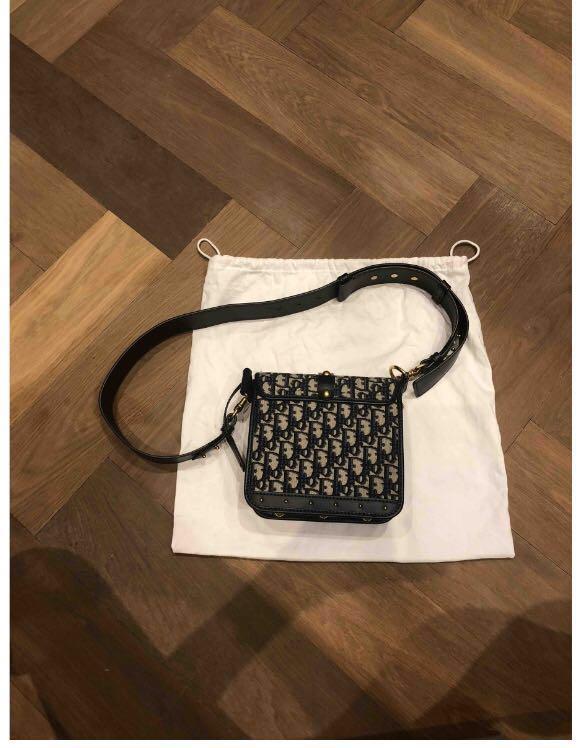 Dior best sale addict crossbody