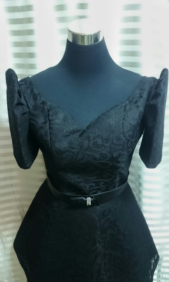 black modern filipiniana