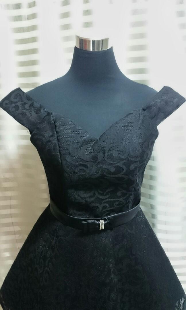black modern filipiniana
