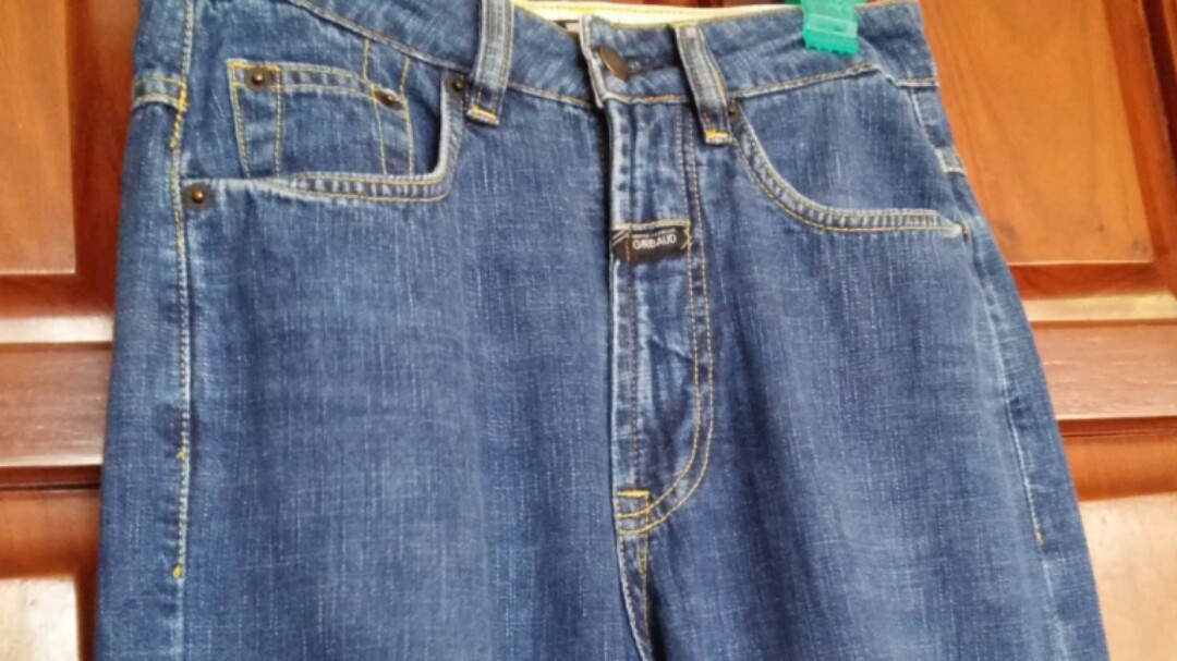 girbaud jeans fitted