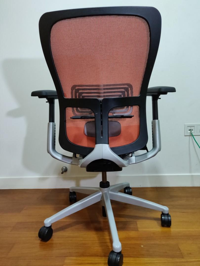 Haworth Zody Office Chair, Furniture & Home Living, Furniture, Chairs