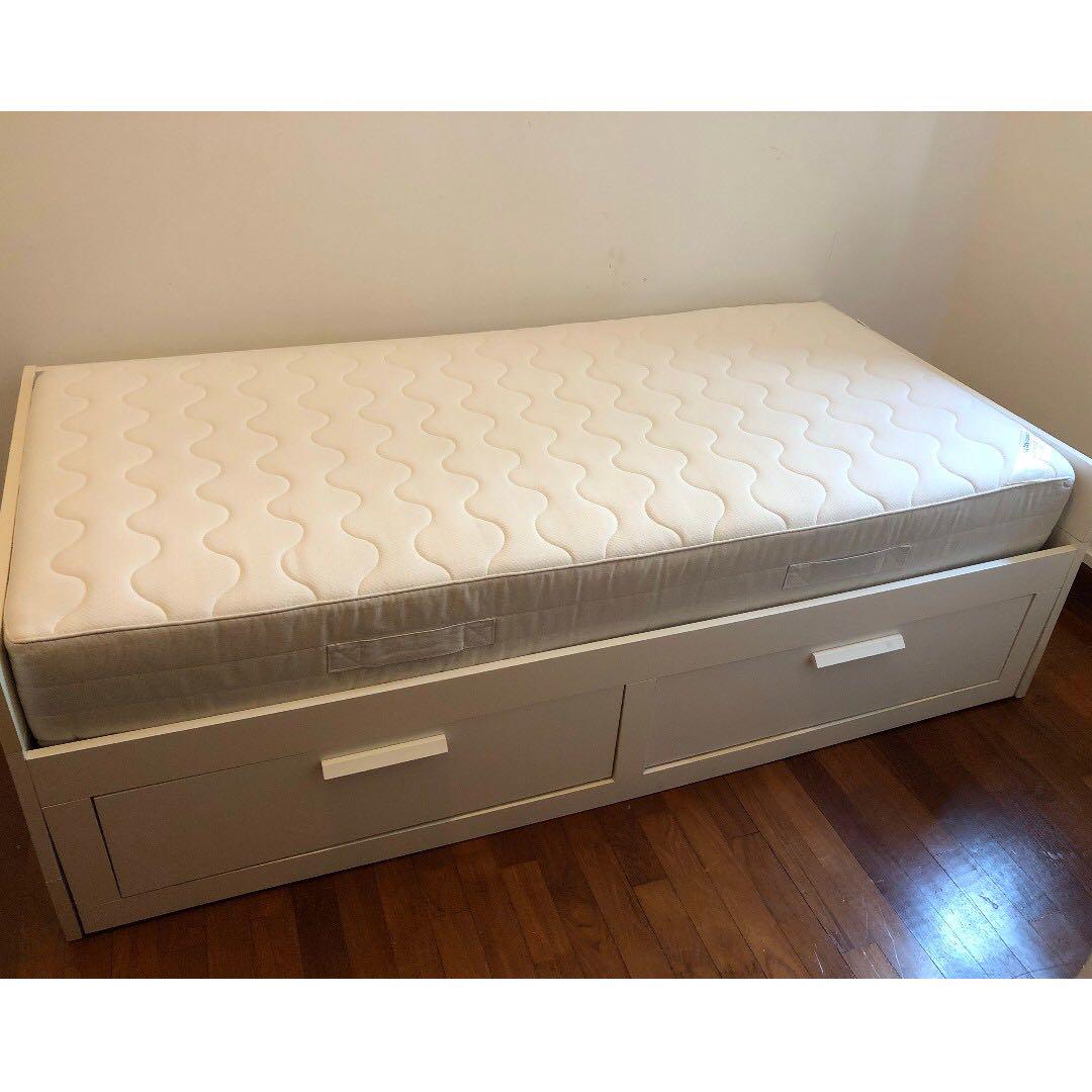 Ikea Brimnes Day Bed Inner Spring Mattress Furniture Beds