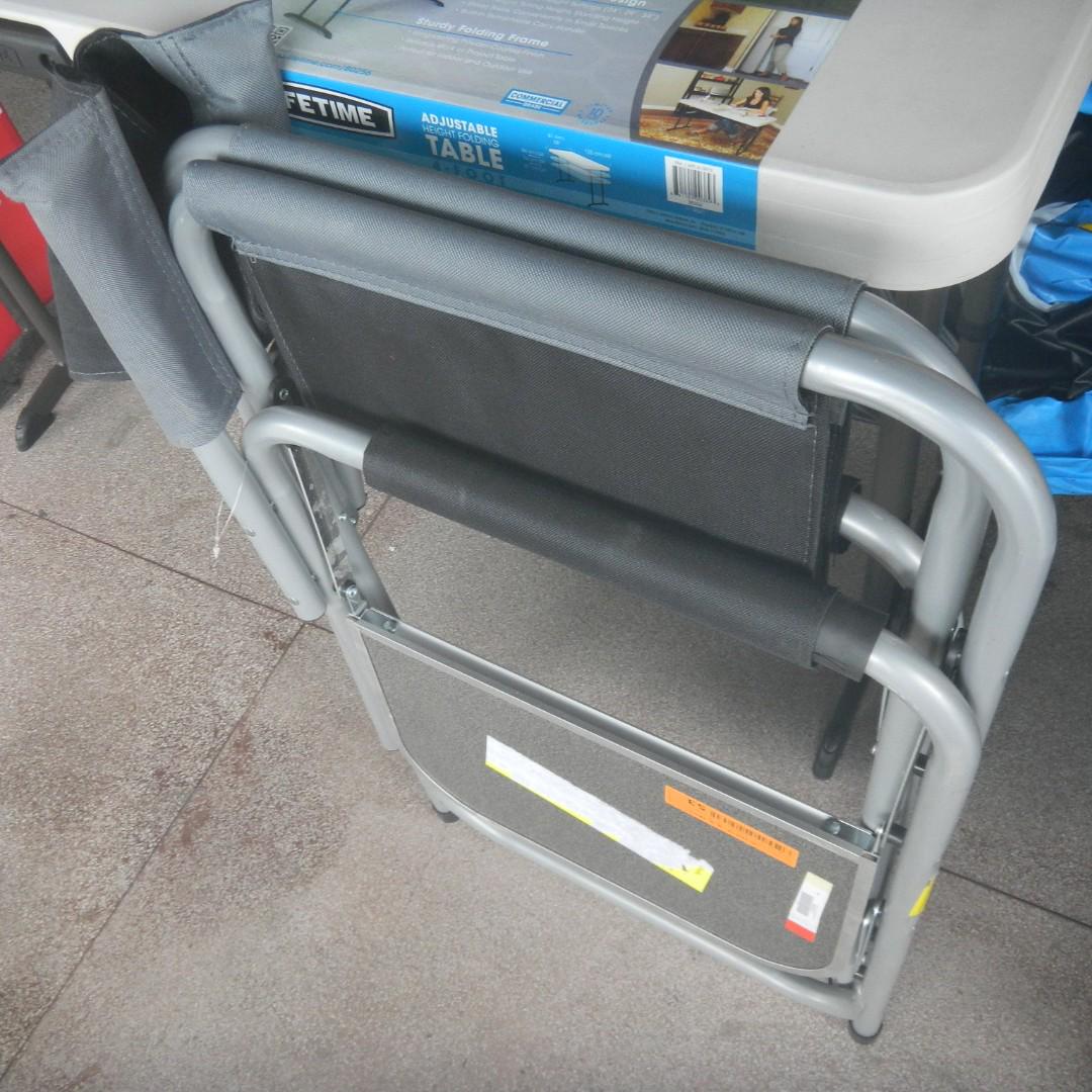 Jackaroo Foldable Directors Chair with Table, Sports Equipment, Hiking