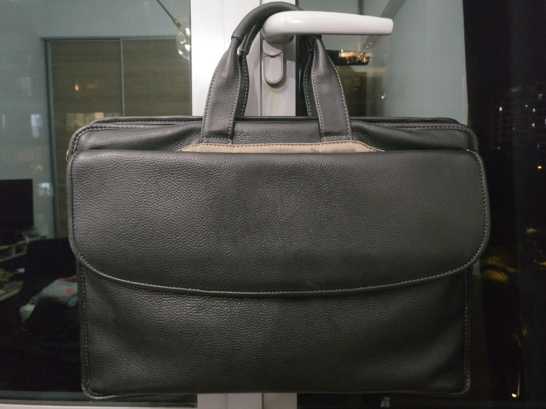 johnston murphy briefcase