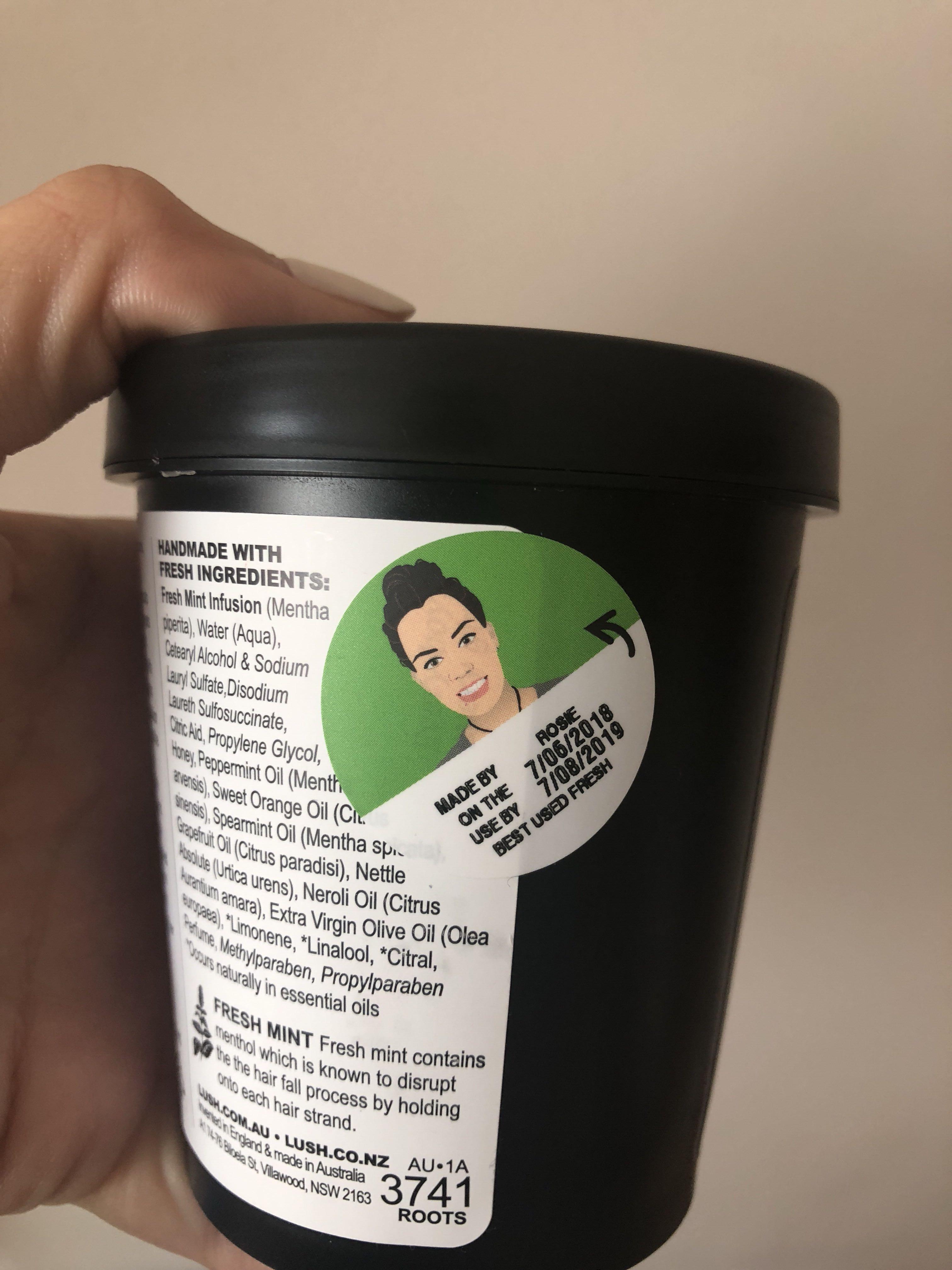 LUSH Roots Hair Treatment, Beauty & Personal Care, Hair on Carousell