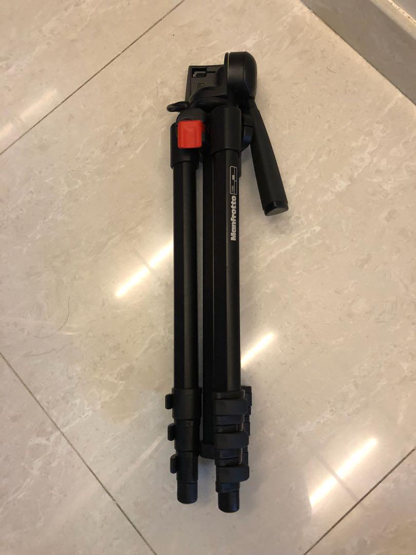 Manfrotto 728B Digi Compact 3Way Tripod 98new, 攝影器材, 攝影配件, 腳架 Carousell