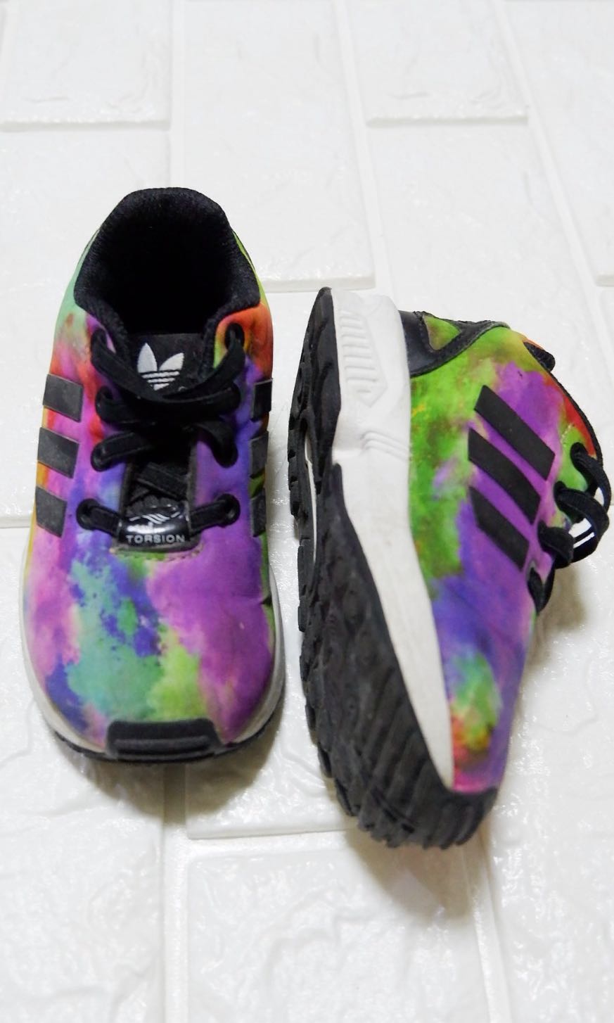 adidas zx flux rainbow