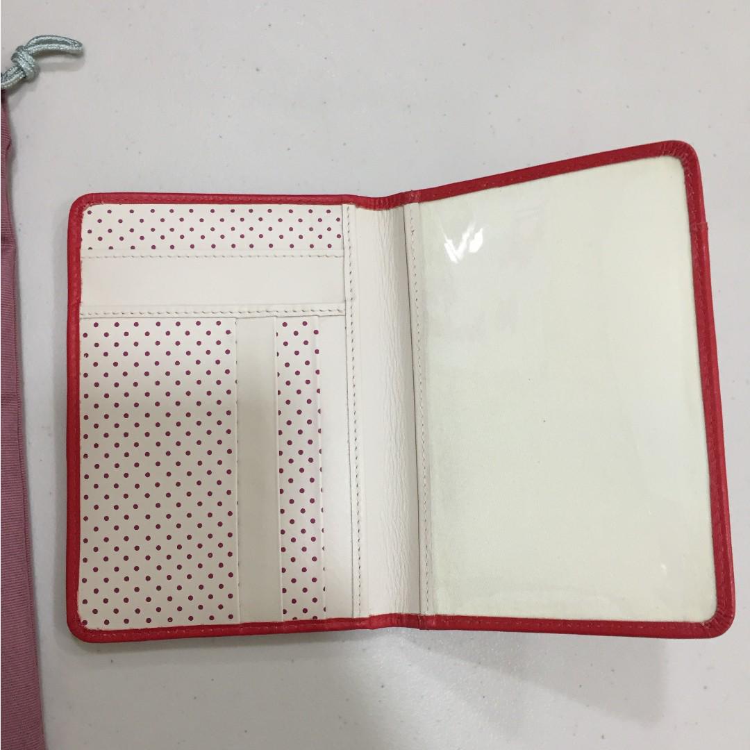 Radley Leather Passport Wallet / Case / Holder, Hobbies & Toys, Travel