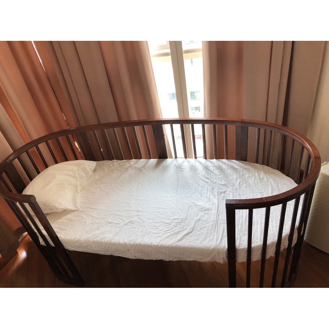 stokke sleepi junior bed