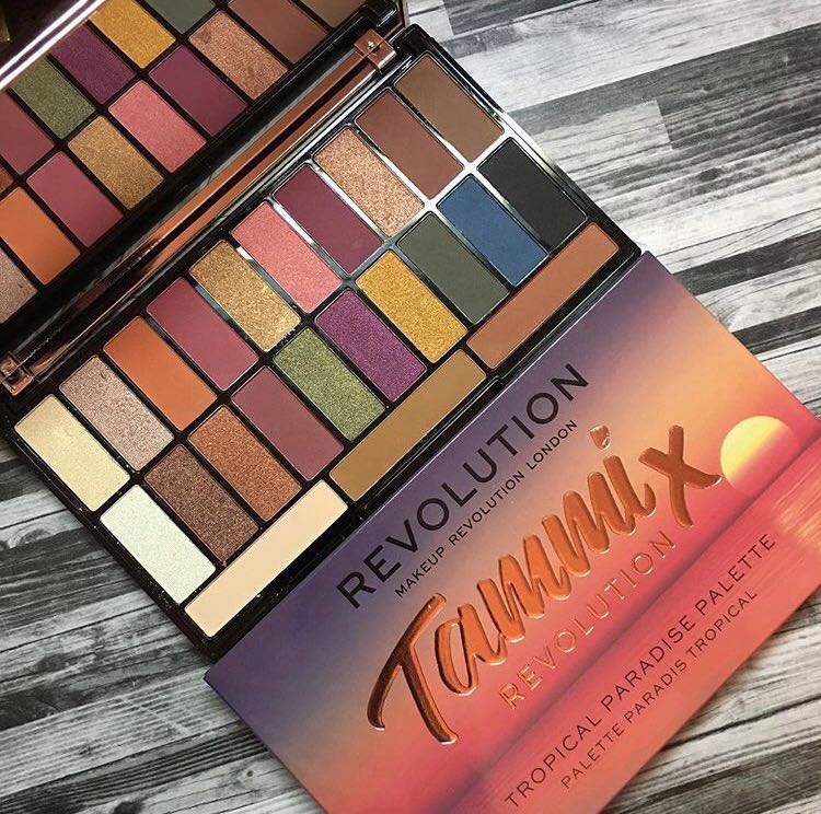 Makeup Revolution X Tammi Tropical Paradise Eyeshadow Palette