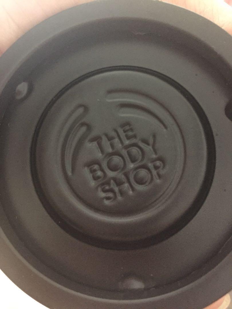 The Body Shop oil burner, Everything Else on Carousell