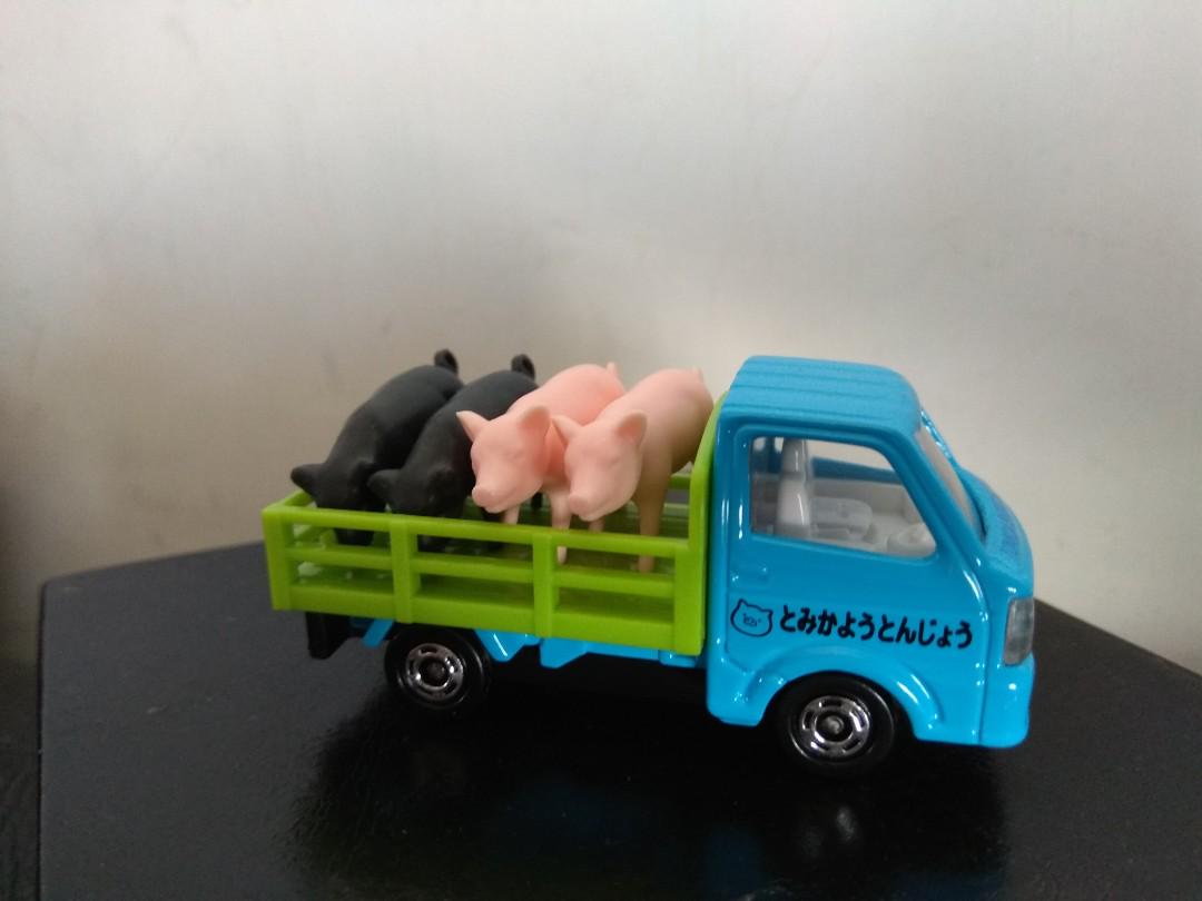 Tomy Tomica Event Model No 4 豬車家畜運搬車 興趣及遊戲 玩具 遊戲類 Carousell