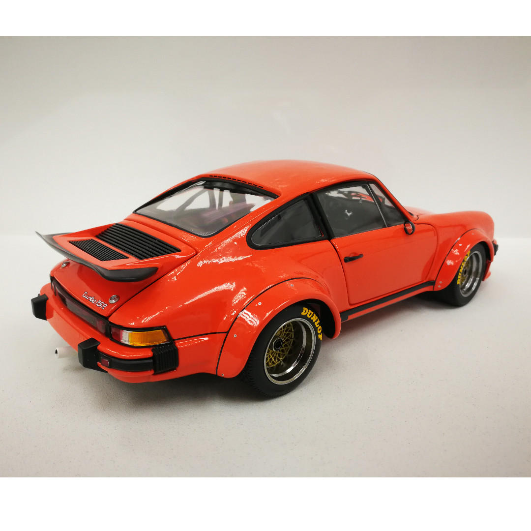 Exoto Racing Legends Porsche 934 RSR Orange - Modèle 1/18 Avec Boîte Et Surboîte