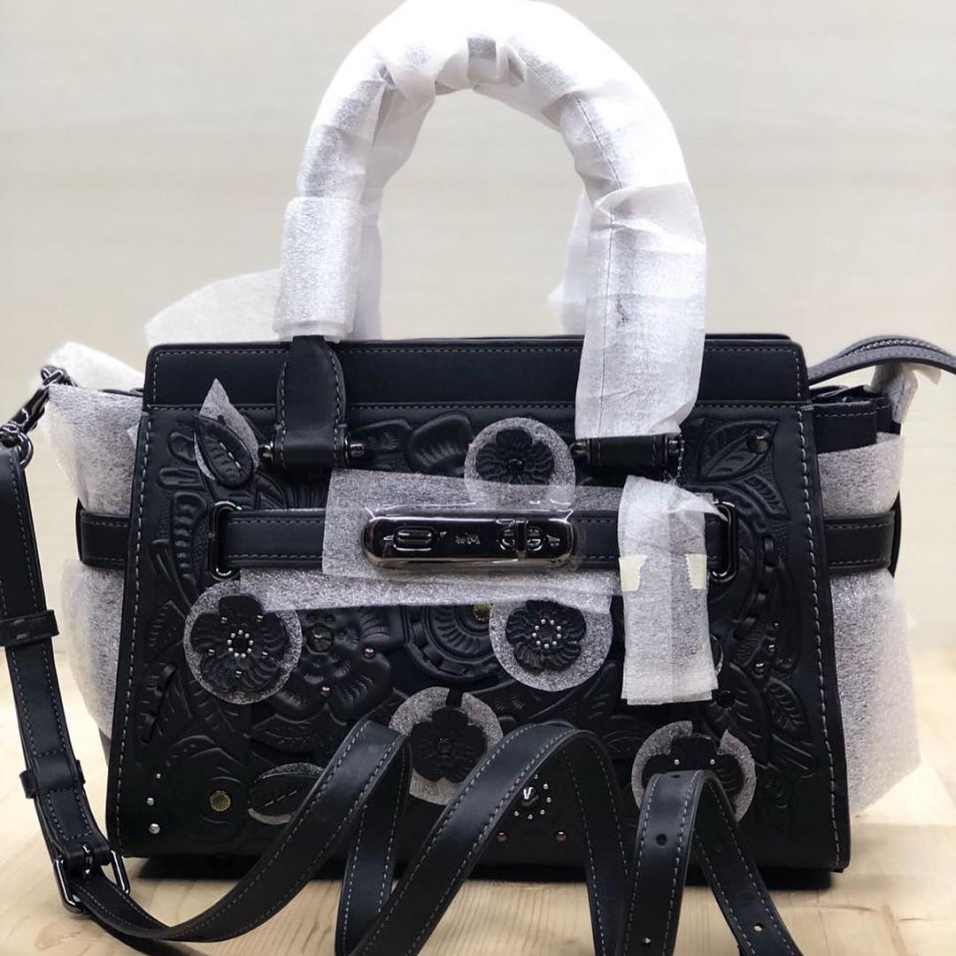 Coach swagger discount 27 tea rose