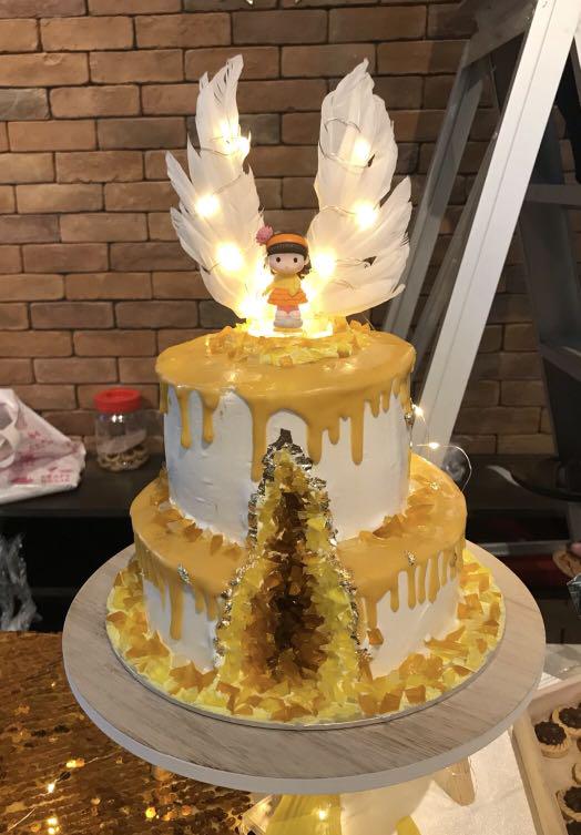 Crystal Angel Geode Cake Unicorn Rustic Floral Food Drinks Baked Goods On Carousell
