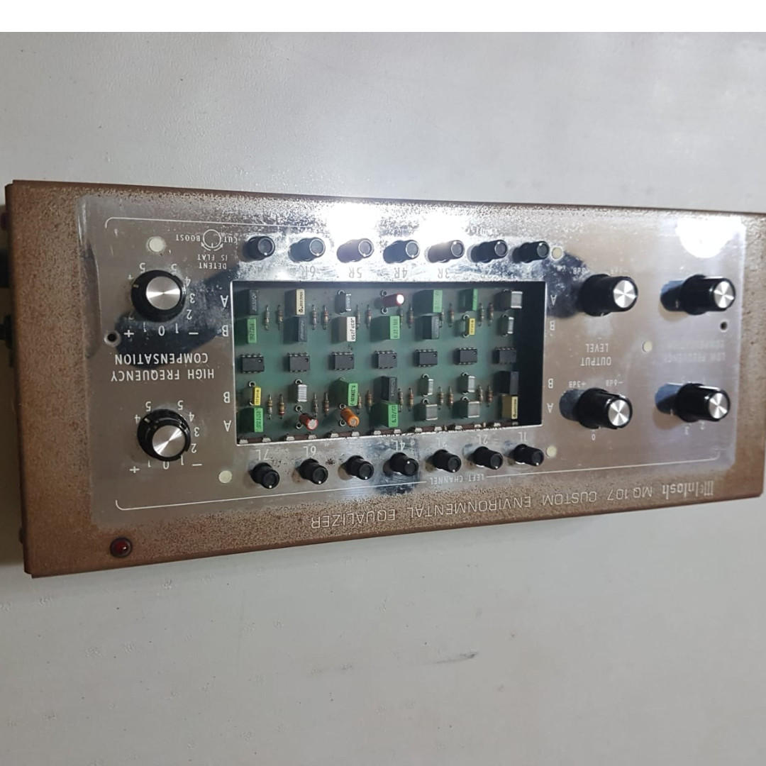 Rare Vintage Mcintosh Equalizer Mq107 Local Set Electronics