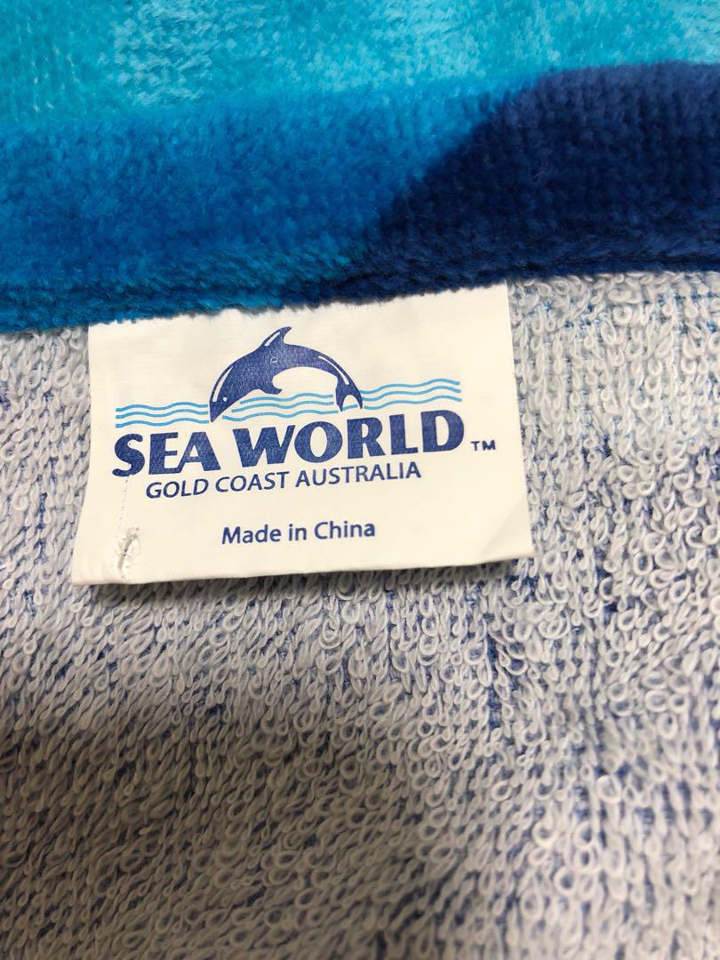 SeaWorld Gold Coast Kids Size Beach towel with Head cover Babies Kids Babies Kids Fashion on Carousell