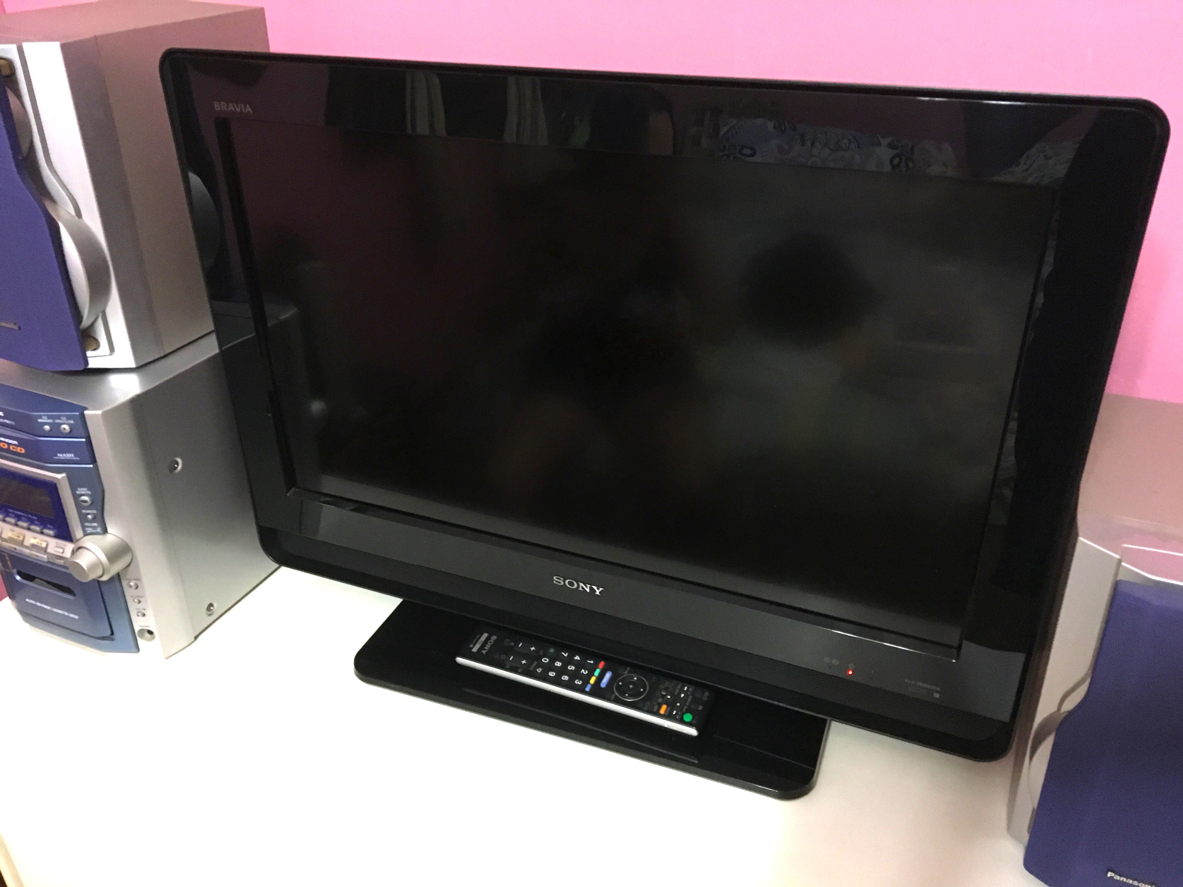 Sony Bravia 32 TV Old Model 2008 9 TV Home Appliances TV 