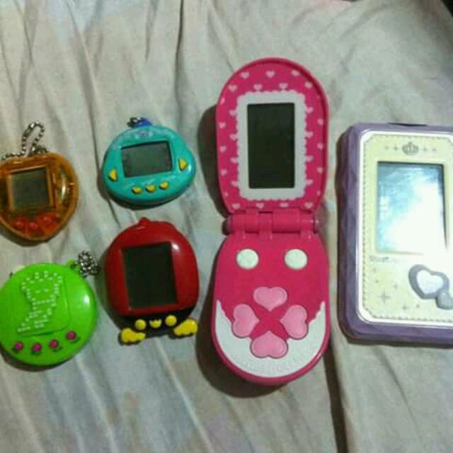 TAMAGOTCHI BUNDLE, Hobbies & Toys, Toys & Games on Carousell