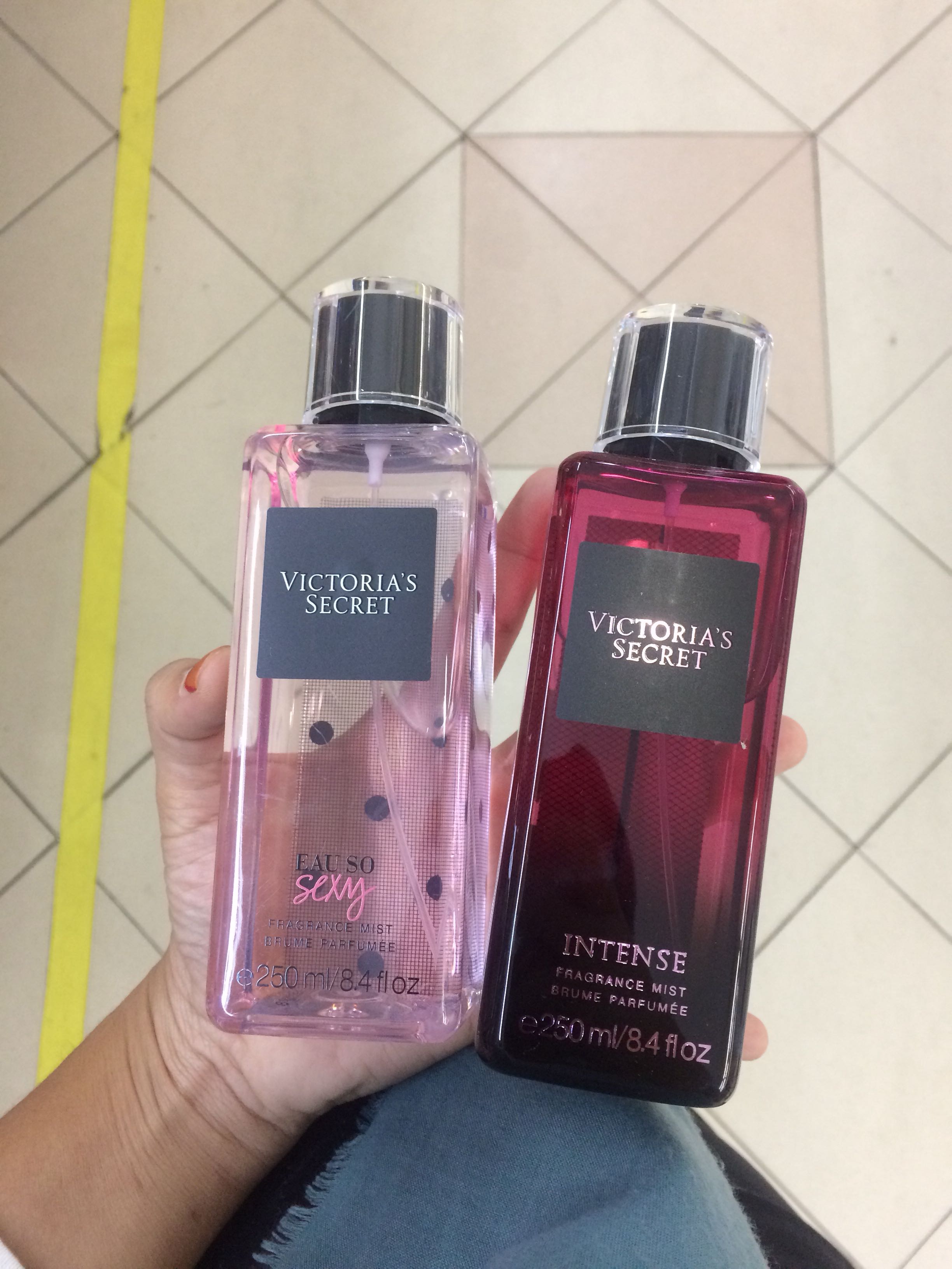 Victoria secret square bottle shop