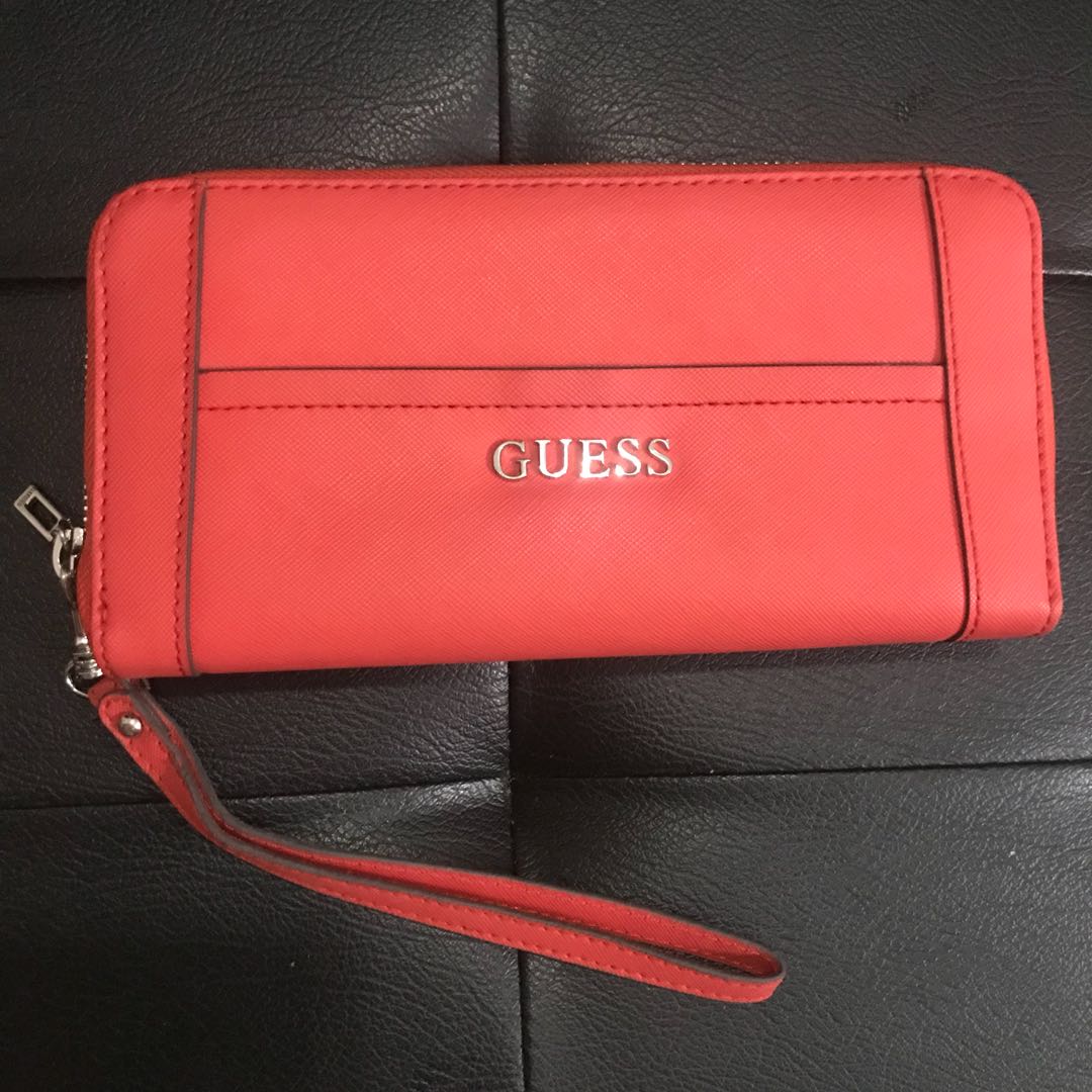Authentic Guess wallet, Women's Fashion, Bags & Wallets, Wallets & Card holders on Carousell