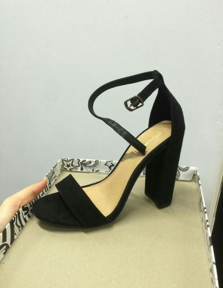 brash black heels