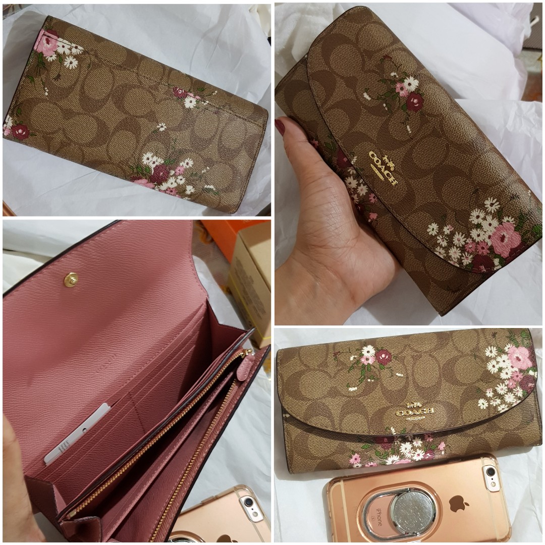 coach wallet us