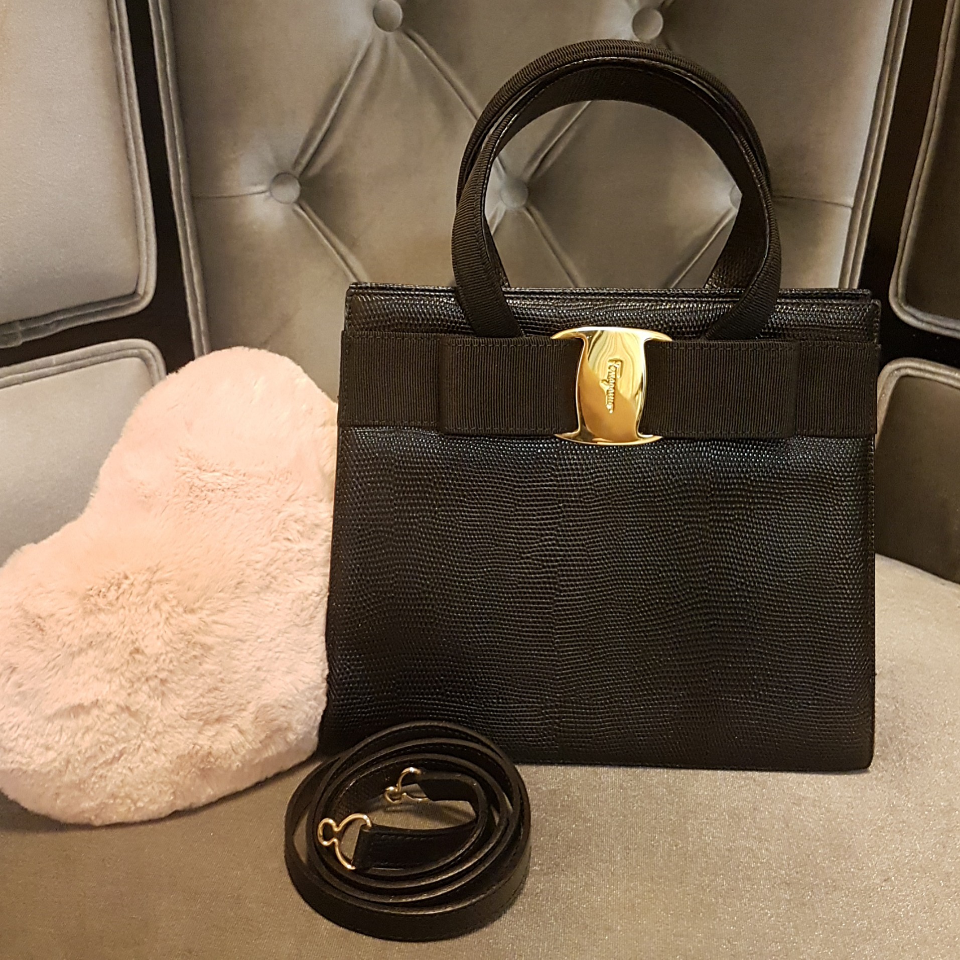 Ferragamo (Lizard-leather) Vintage Vara Bow 2-Way Handbag (Like