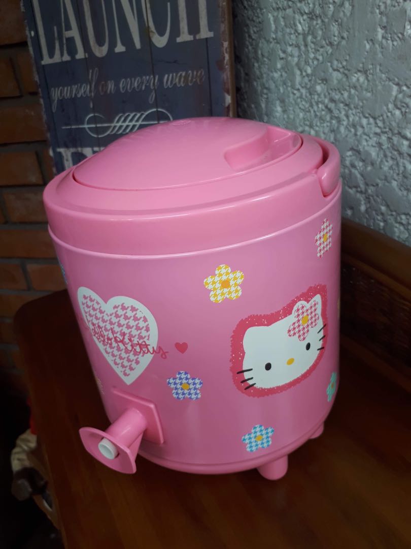 Mini Hello Kitty water Dispenser, Babies & Kids, Nursing & Feeding