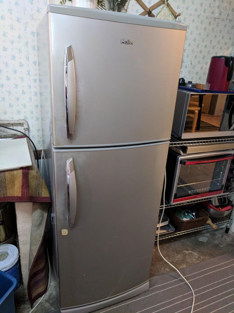 Peti Ais 2 Pintu Kitchen Appliances On Carousell