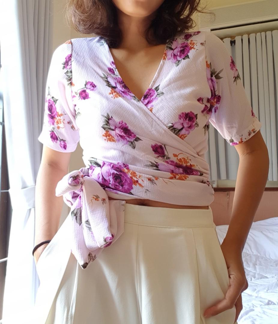 Pink floral Wrap top, Fesyen Wanita 