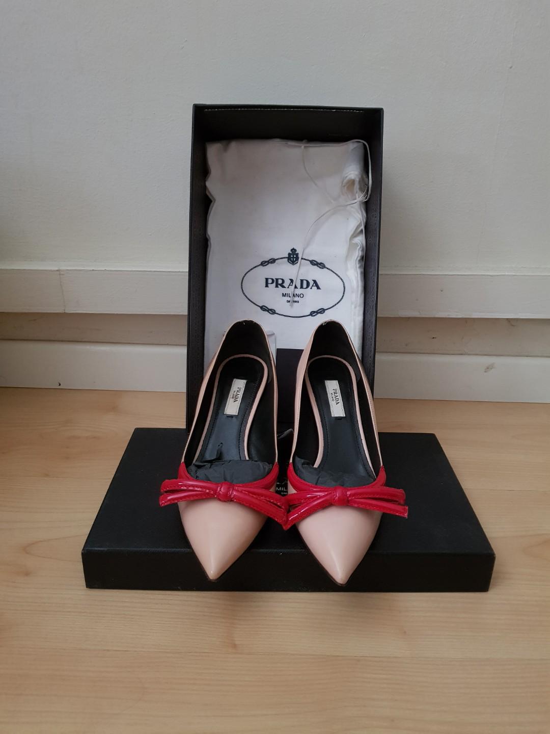 prada bow heels