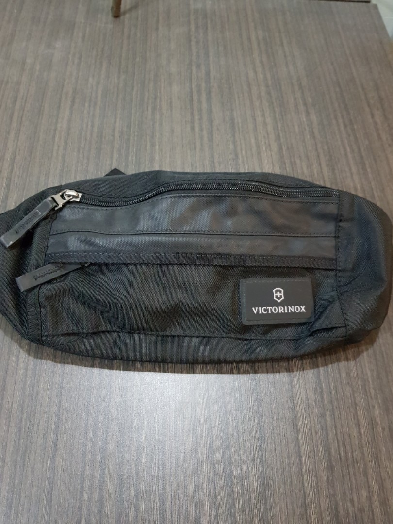 Victorinox waist pouch, Men's Fashion, Bags, Belt bags, Clutches and