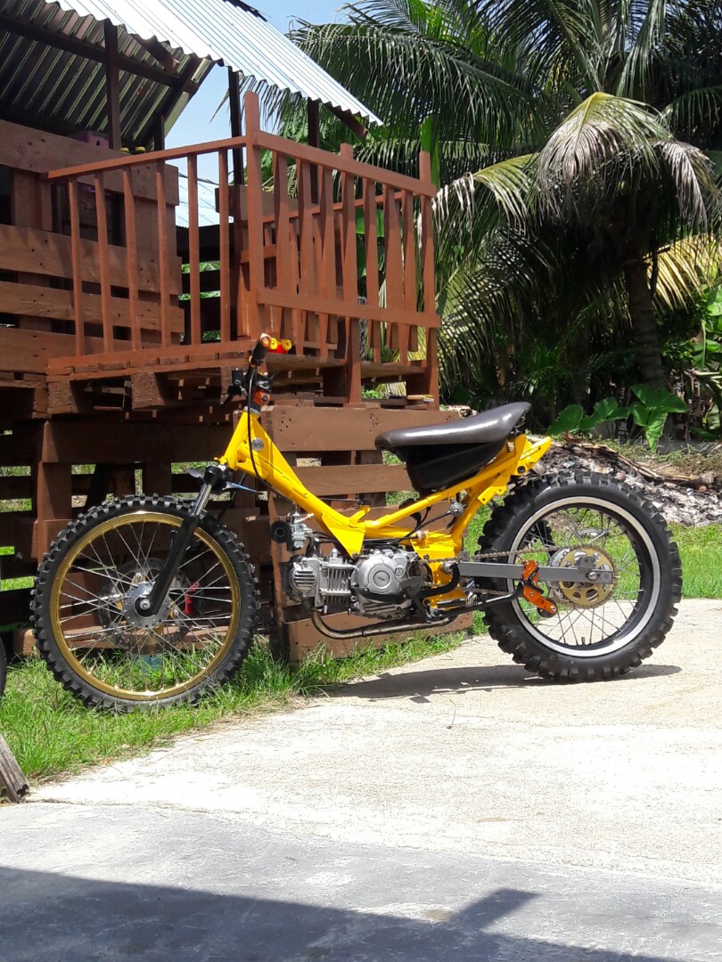 Yamaha custom made, Motorbikes on Carousell