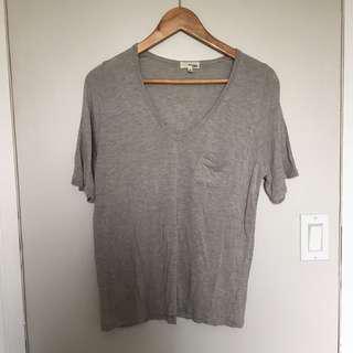 Aritzia grey tshirt xs