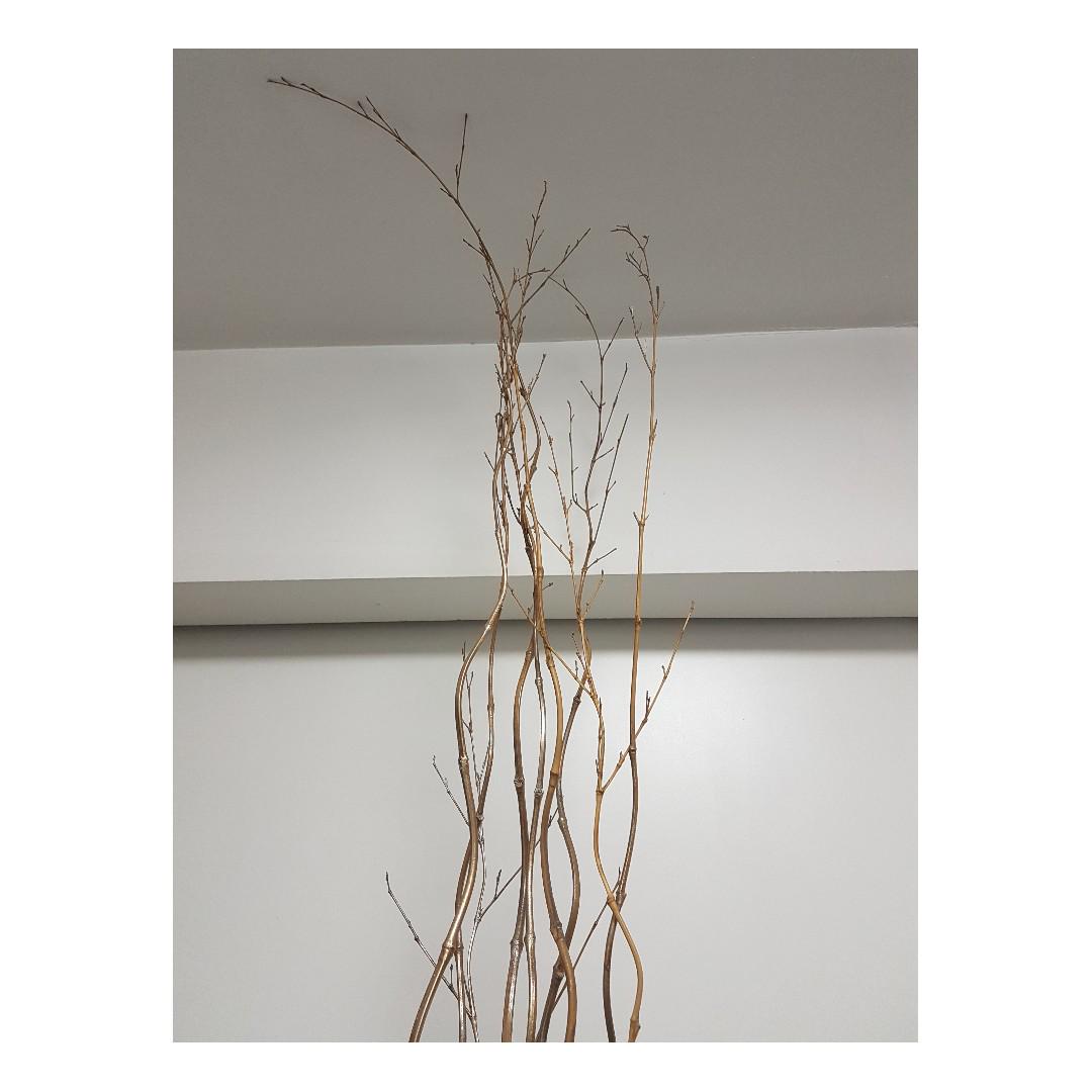 9 Stalks Tall Decorative Bamboo Stick Twig Willow Gold Furniture