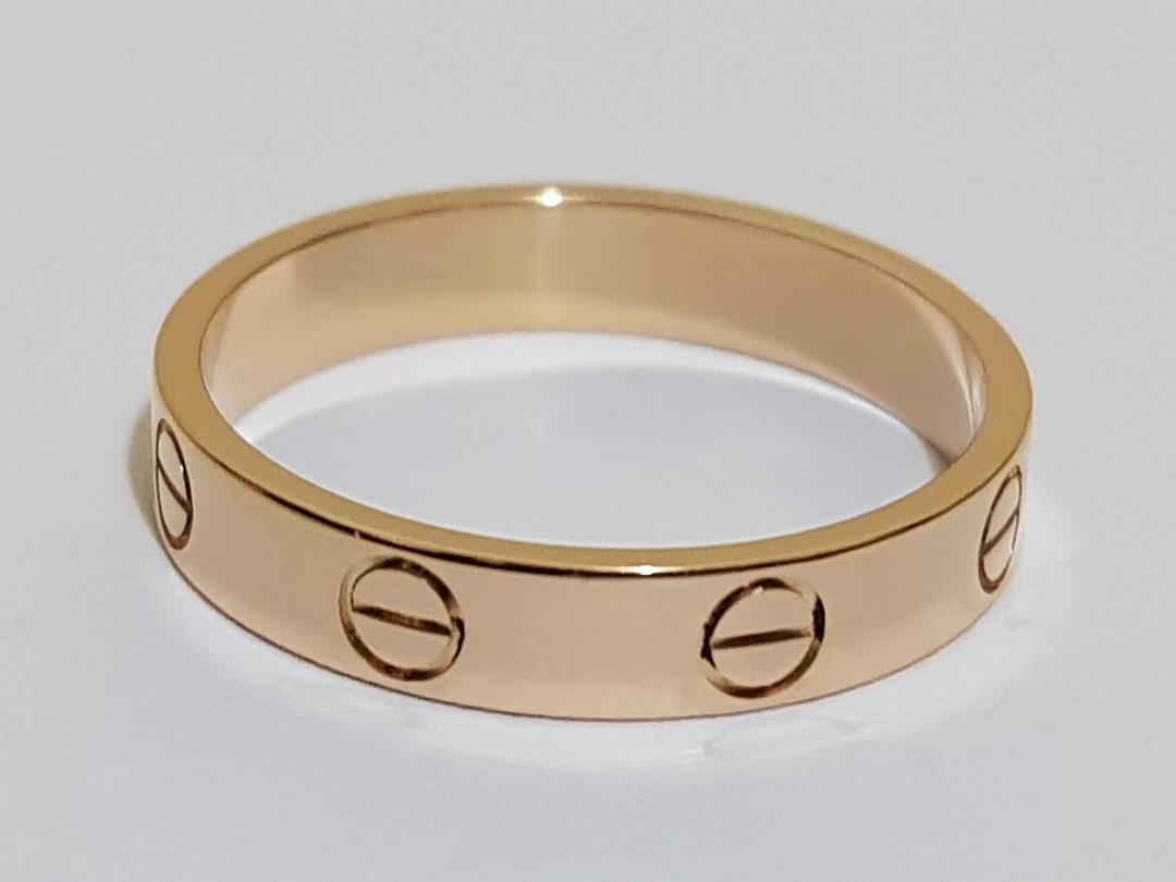 Cartier 7 band ring top