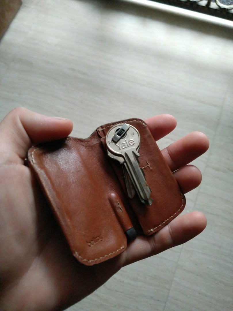 Bellroy key holder, Men's Fashion, Watches & Accessories, Wallets
