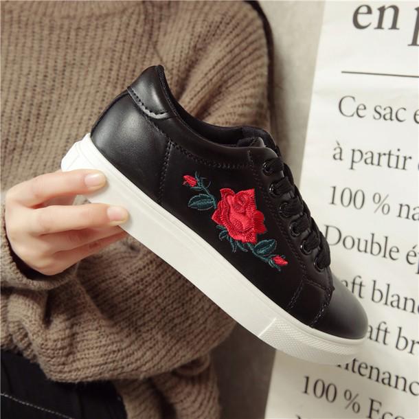 black rose shoe, Women's Fashion, Shoes 