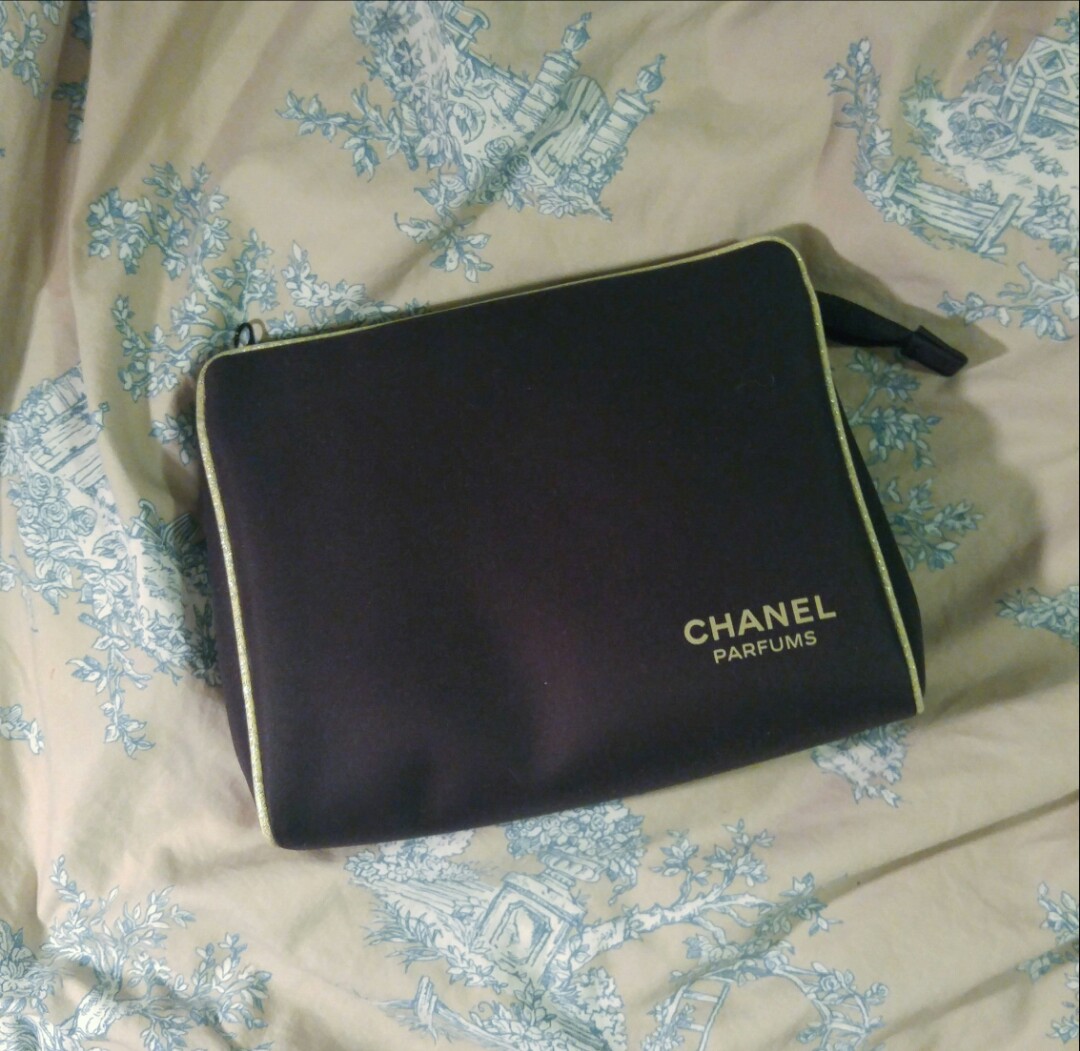 BNIB Chanel Perfume Set + Makeup bag