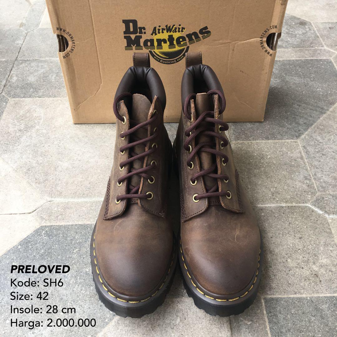Dr. Martens 939 Crazy Horse Fesyen Pria Sepatu Sandal di Carousell